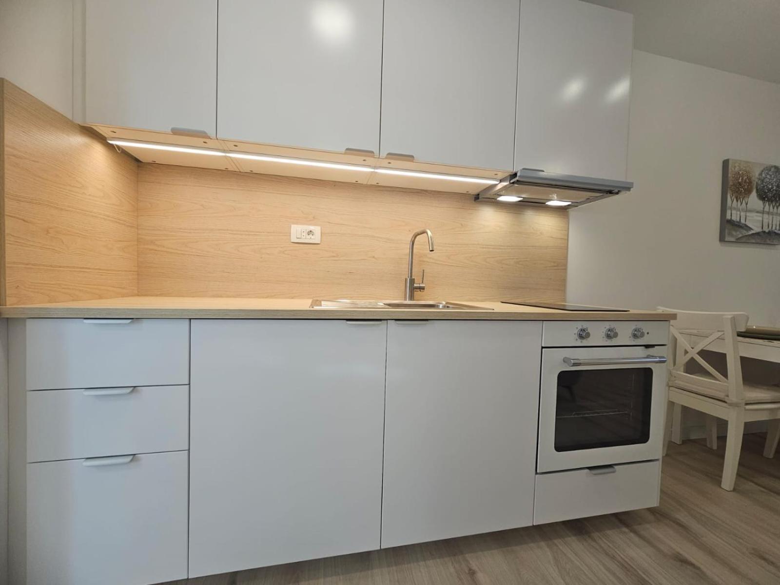 Apartments Miamare 2 プリモシュテン エクステリア 写真