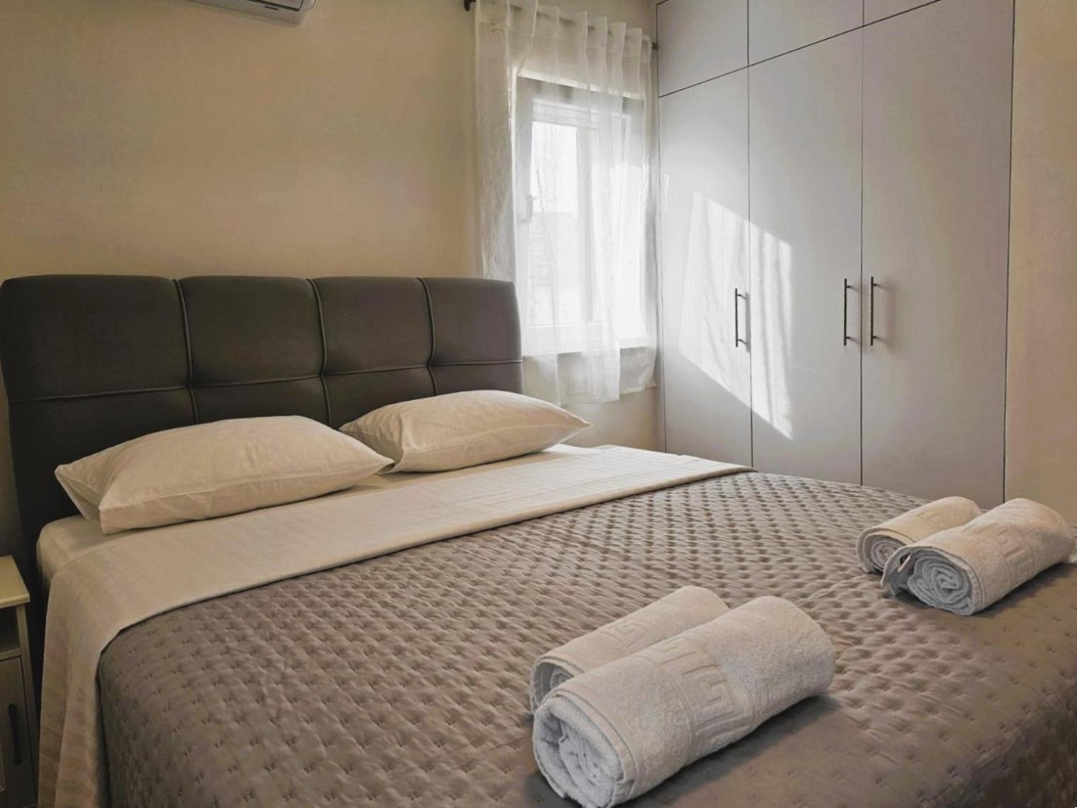 Apartments Miamare 2 プリモシュテン 部屋 写真