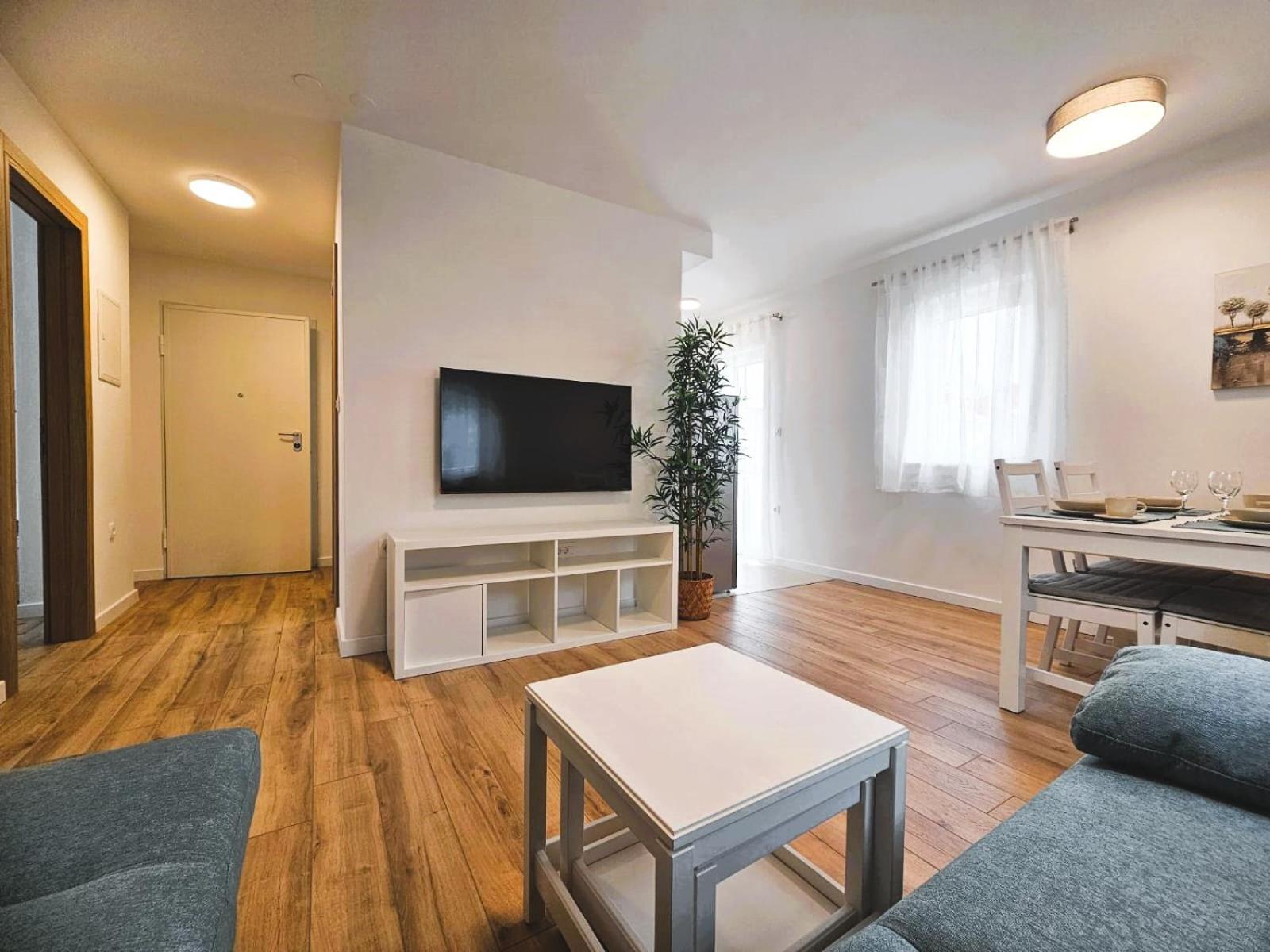 Apartments Miamare 2 プリモシュテン エクステリア 写真